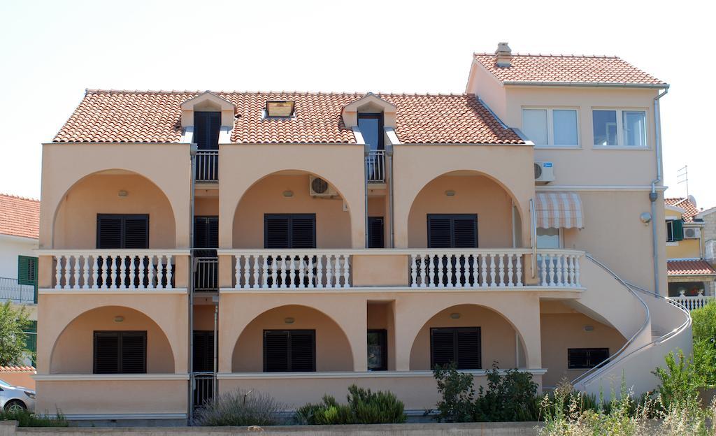 Apartments Mediterranean Sundance ヴォディツェ エクステリア 写真